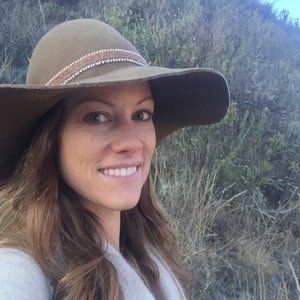 Meet your Posher, Courtney